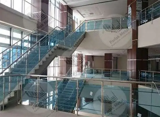 Camlı korkuluk imal montaj